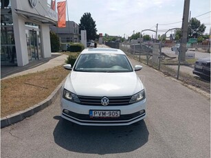 VOLKSWAGEN JETTA 2.0 TDI BMT Highline DSG