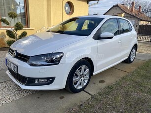 VOLKSWAGEN POLO V 1.4 85 Highline Magyar! Aut. Klíma! ESP! Újszerű! Csak Márka szervizben szervizelt! Fűthető ülés