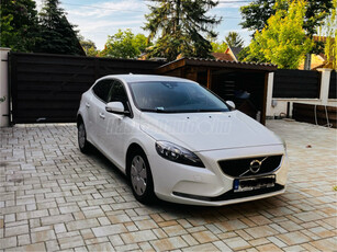 VOLVO V40 2.0 D [D2] Kinetic