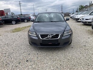 VOLVO V50 1.6 D [D2] Business