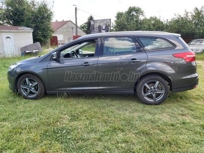 FORD FOCUS 1.0 EcoBoost Trend