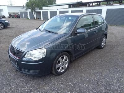 VOLKSWAGEN POLO 1.9 100 PD TDI Comfortline +DIGIT KLÍMA+ALUKERÉK+