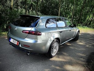 ALFA ROMEO 159 SW 1.9 JTD 16V Sportiva (Automata)