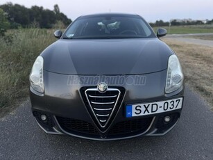 ALFA ROMEO GIULIETTA 1.6 JTDM-2 Distinctive