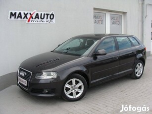 AUDI A3 1.6 Ambiente 102 LE Szívóbenzines Motor!!!