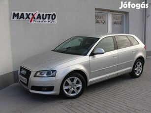 AUDI A3 1.6 TDI Ambiente DPF Xenon+Tolatóradar+...