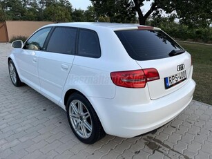 AUDI A3 1.6 TDI Attraction DPF