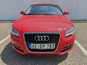 AUDI A3 2.0 TDI Ambiente DPF S-Line - BOSE - Navigáció