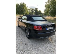 AUDI A4 CABRIO 1.8 T