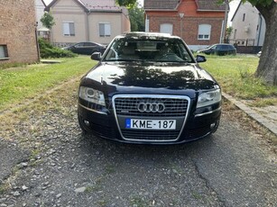 AUDI A8 4.2 V8 FSI quattro Tiptronic ic SZÉP.GYÁRIAS ÁLLAPOT.SÉRÜLÉSMENTES.JÉGHIDEG KLÍMA