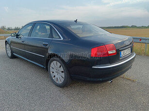 AUDI A8 4.2 V8 quattro Tiptronic ic Lang