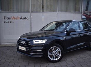 Audi Q5 55 TFSI e quattro S tronic