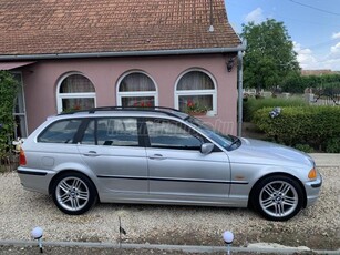 BMW 320i Touring