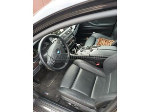 BMW 530d xDrive (Automata)