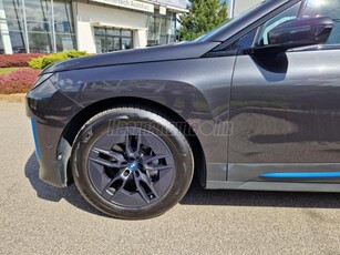 BMW IX xDrive40 Mo.-i.1Tulaj.9900KM.GARANCIA 2026.05-ig.Sky Lounge.360Kamera.Soft-Close