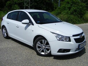 CHEVROLET CRUZE 2.0d LTZ Plus 188EKM.SZERVIZKÖNYV. FRISS SZERVÍZ. ÜLÉSFŰTÉS! AZONNAL ELVIHETŐ!