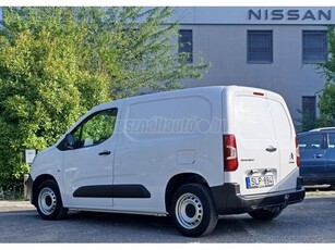 CITROEN BERLINGO 1.5 BlueHDi 100 Club M (3 személyes ) Magyar első tulajdonos! Vonóhorog!