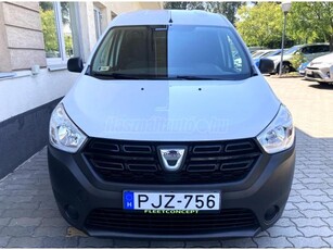 DACIA DOKKER Van 1.5 dCi Ambiance Mo.-i első tulajdonostól Márkaszervizben szervizelt Garantált km Burkolt raktér