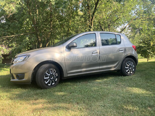 DACIA SANDERO 1.2 Arctic