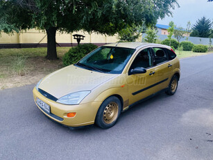 FORD FOCUS 1.4 Trend