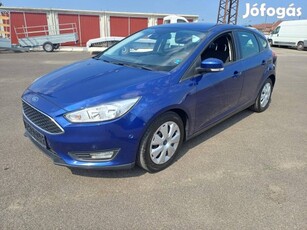 Ford Focus 1.5 TDCI Titanium Navigácio ! Automa...