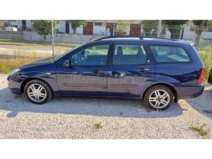 FORD FOCUS 1.6 Ghia