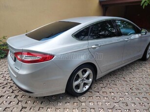 FORD MONDEO 2.0 HEV Titanium (Automata)