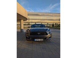 FORD MUSTANG Fastback 2.3 EcoBoost (Automata) 2015 US modell. Keveset futott. Első tulajdonostól. Teljesítményfokozó extrákkal