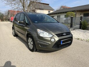 FORD S-MAX 1.6 EcoBoost Business 7 SZEMÉLYES!!DIGITÁLIS KLÍMA!!TOLATÓRADAR!!MAGYARORSZÁGI!!