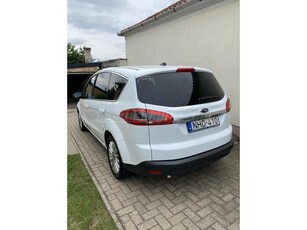 FORD S-MAX 2.0 TDCi Titanium Powershift 7 személyes / Convers+