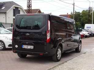 FORD TRANSIT Tourneo Custom 2.2 TDCi 300 LWB Titanium Magyarországi!Végig szervizelt!Kiváló műszaki állapot!Dupla klíma!Bőr!