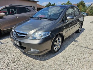 HONDA CITY 1.4 ES 1 ÉV GARANCIÁVAL!