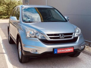 HONDA CR-V 2.0i Lifestyle // KM GARANCIA ! // SZERVIZKÖNYVES // MEGKÍMÉLT ÁLLAPOTBAN! //