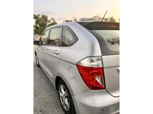 HONDA FR-V 1.7 Comfort