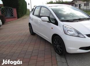 Honda Jazz 1.2 S 2010-Es Modell. // Kedvelt Feh...