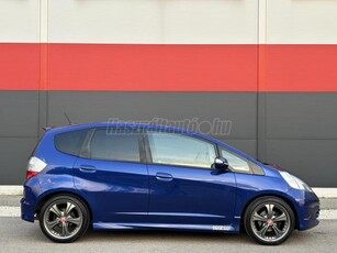 HONDA JAZZ 1.4 Elegance Végig Szervizkönyves!