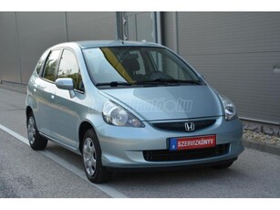 HONDA JAZZ 1.4 ES CVT My. 2005 Automata // VÉGIG VEZETETT SZERVIZKÖNYV // MŰKÖDŐ DIGIT KLÍMA! //