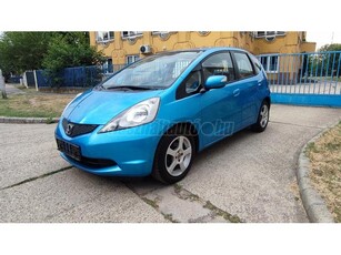 HONDA JAZZ 1.4 Executive első tulaj. márkaszervizes szvkönyv