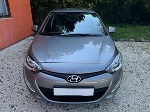 HYUNDAI I20 1.25 Go! Brasil Plus !! 10 LÉGZSÁK !! TÉLI KERÉK !! FRISS VIZSGA !! NAPPALI FÉNY !!