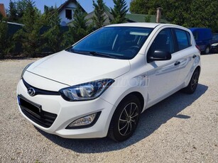 HYUNDAI I20 1.25 Life AC Sérülésmentes Gyári állapot 48000km!Parkradar!