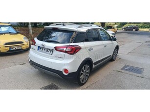 HYUNDAI I20 Active 1.4i MPi Premium