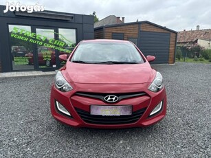 Hyundai I30 1.4i Life Garantált KM! Végig Vezet...