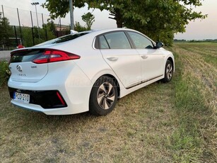 HYUNDAI IONIQ hybrid 1.6 GDi Premium Navi Plus DCT