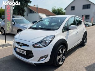 Hyundai IX 20 ix20 1.4 DOHC Comfort Crossline....