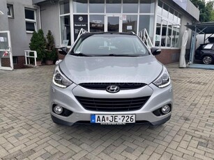 HYUNDAI IX 35 ix35 2.0 CRDi HP Comfort 4WD (Automata) M.O-i! Valós KM! Végi vezetett szerviz! Mekímélt állapot!