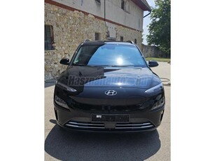 HYUNDAI KONA EV 39kWh Premium Facelift/Tolatókamera/KRELL/Hőszivattyú/Sávtartó/Távtartó/GARANCIÁLIS!