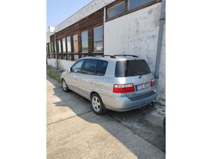 KIA CARENS 2.0 CRDi EX