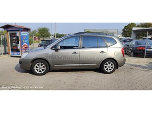 KIA CARENS 2.0 LX + 7 SZEMÉLYES!! VONÓHOROG!