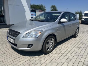 KIA CEE'D 1.4 EX Limited