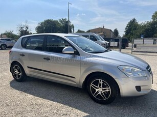 KIA CEE'D 1.4 LX Plus